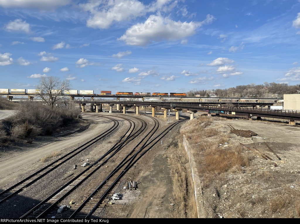 BNSF 3925, 4664, 691 & 7679